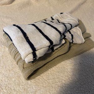 Womens Sweater Lot Size Medium